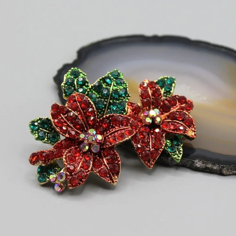 Poinsettia flower pin brooch jewelry Holidays Christmas yellow gold red green